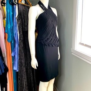 Tadashi Shoji Stunning black cocktail dress Sz 4 Small